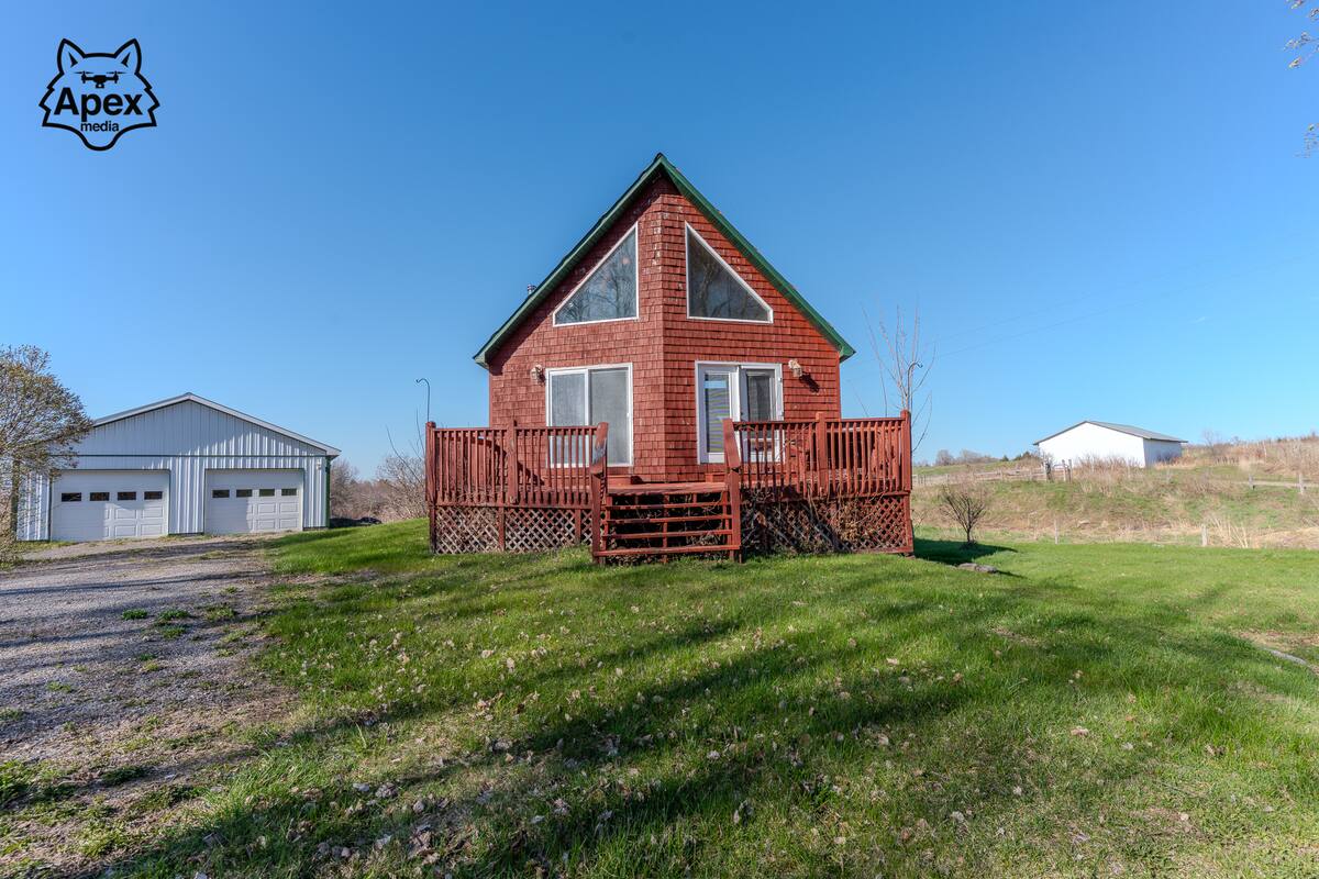 Burke NY listing — exterior 19